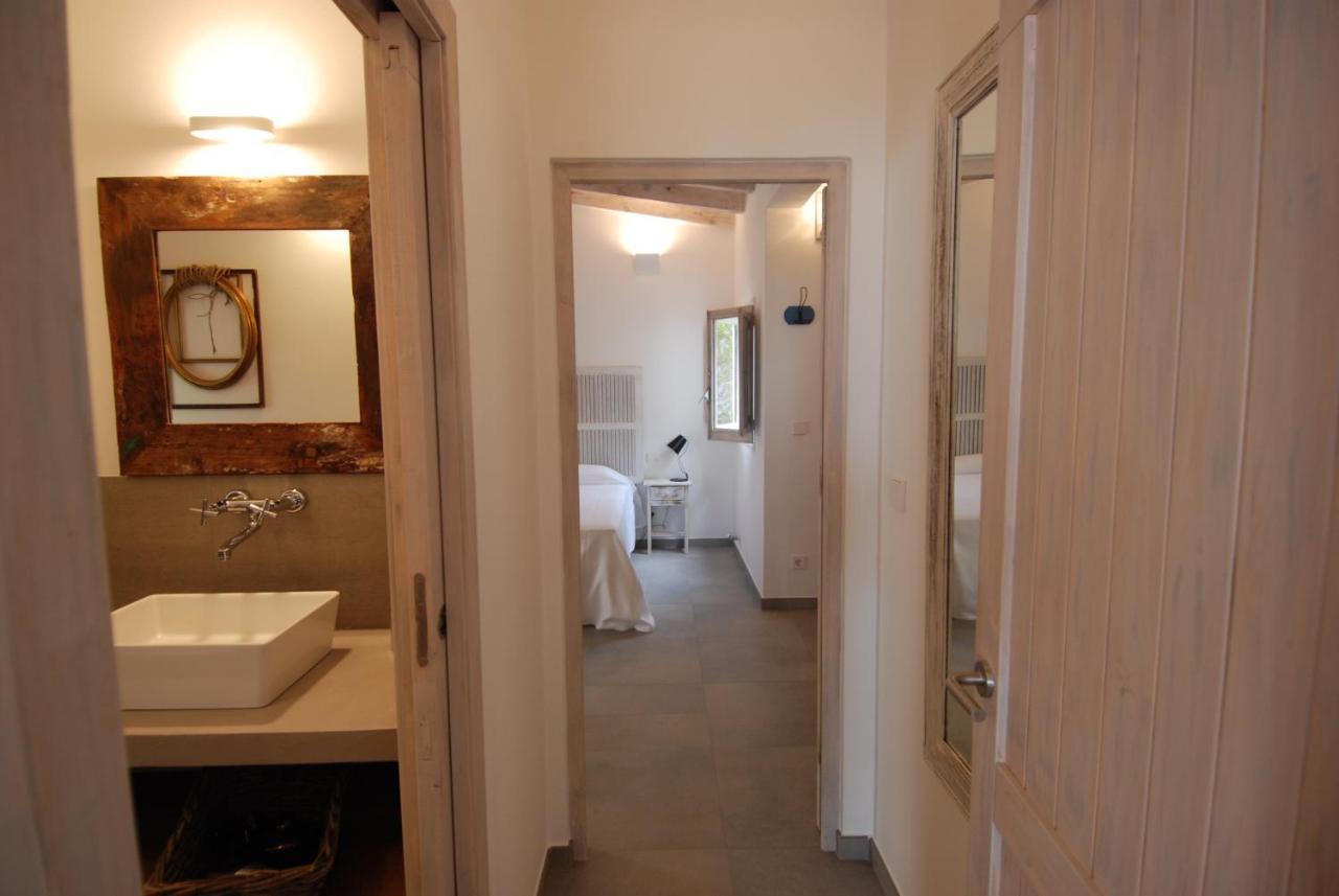 La Hacienda Aparthotel San Ferrán de ses Roques Ngoại thất bức ảnh