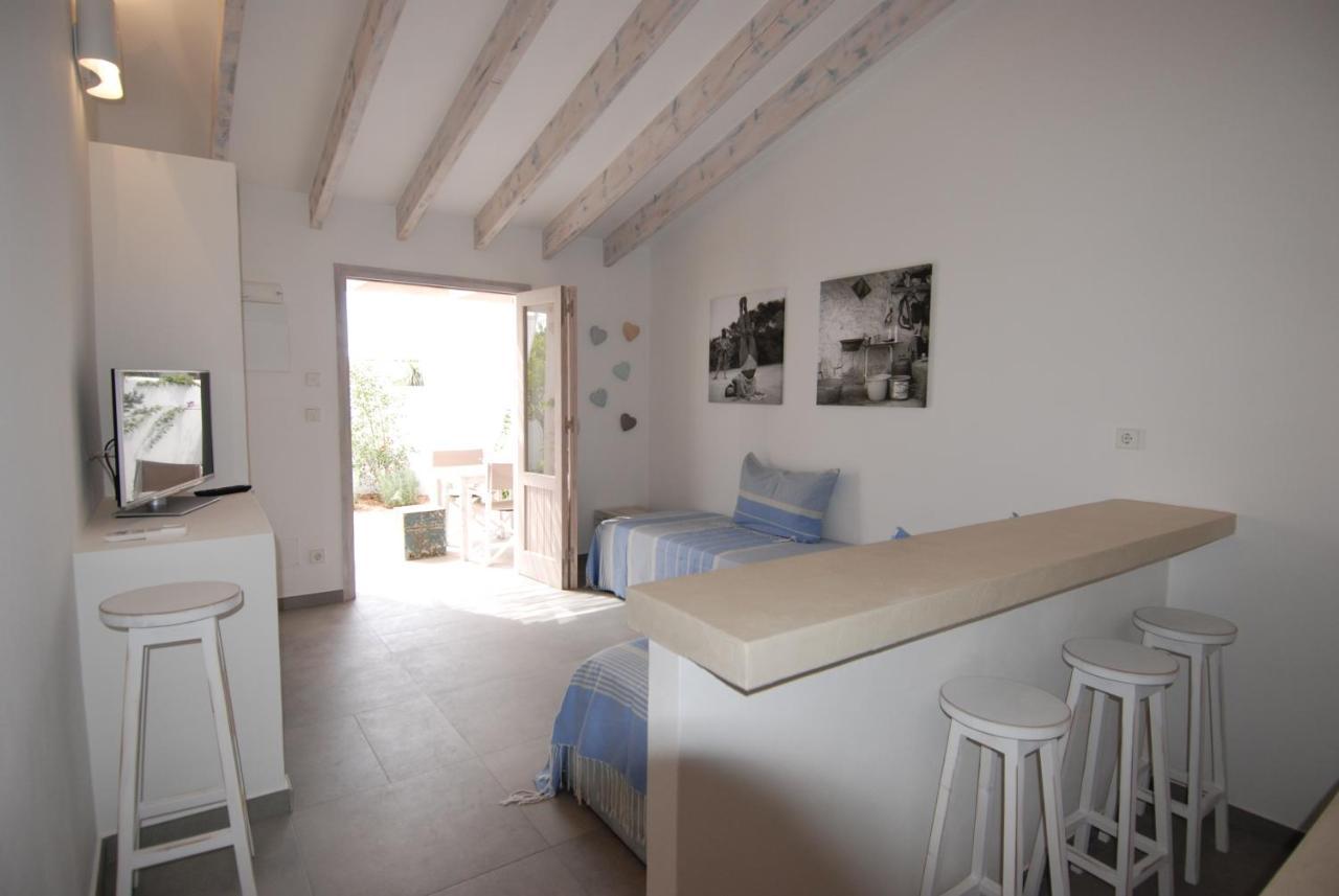 La Hacienda Aparthotel San Ferrán de ses Roques Ngoại thất bức ảnh